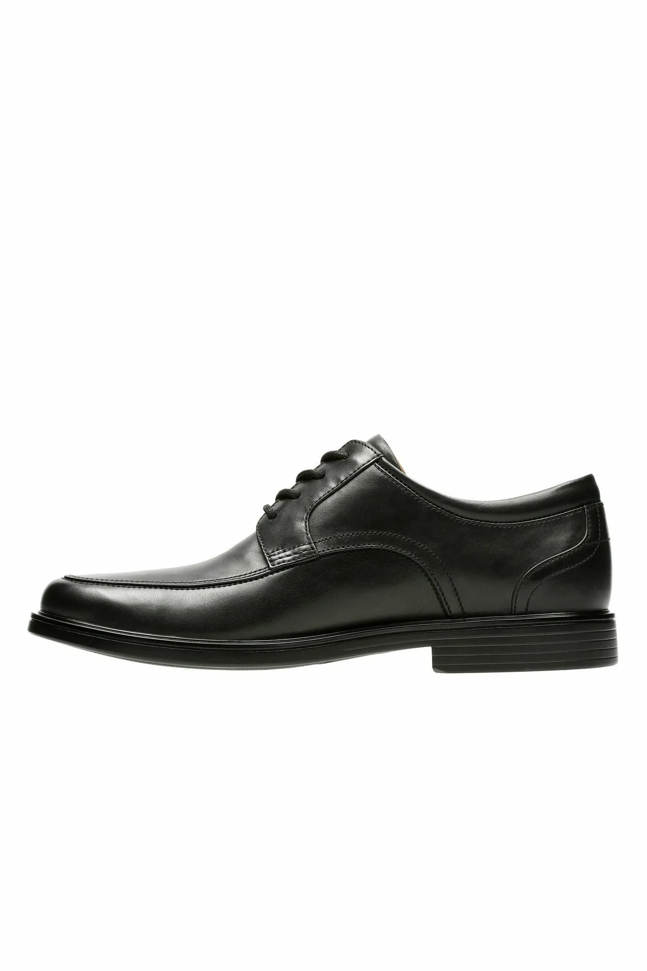 Clarks Un Aldric Park black