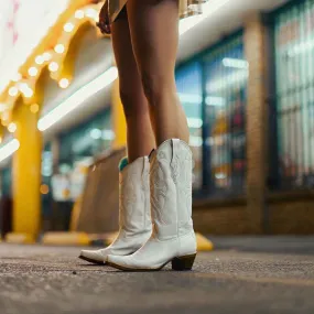 Corral White Cowboy Boots with Matching Stitch Pattern and Inlay Pullstraps