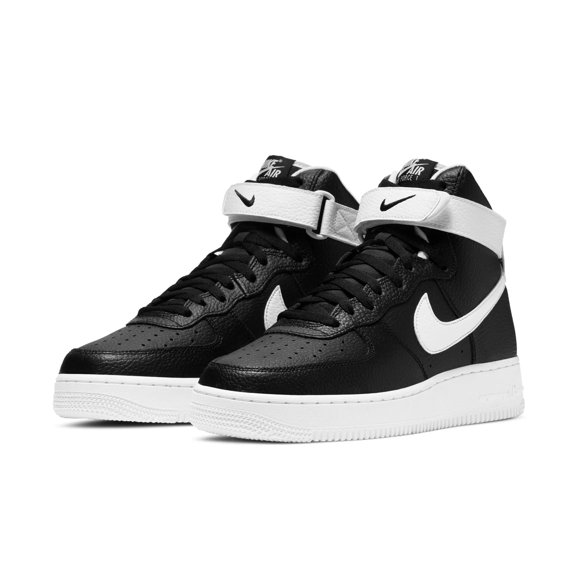 Men's Nike Air Force 1 High' 07 Lx "Black & White" Colorway