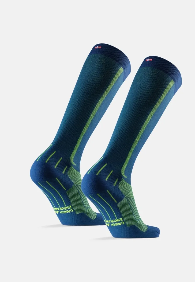 SPORTS COMPRESSION SOCKS