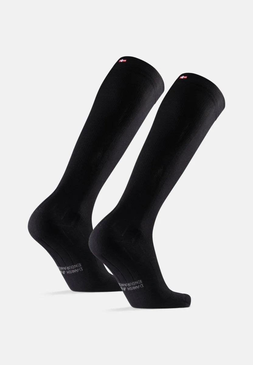 SPORTS COMPRESSION SOCKS