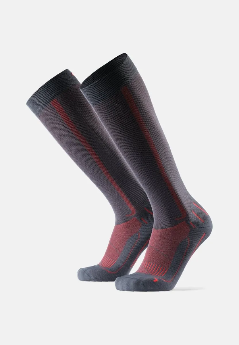 SPORTS COMPRESSION SOCKS